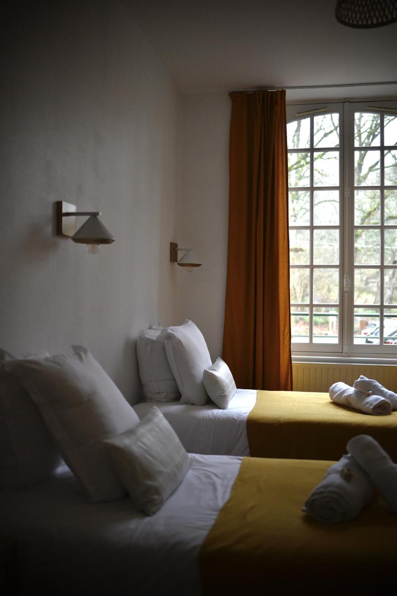 La Maison Du Gasseau Saint-Leonard-des-Bois Ngoại thất bức ảnh